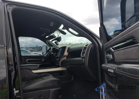 2019 Ram 2500 Laramie 4X4 6'4 Box from USA, damaged, VIN 3C6UR5NL5KG586482